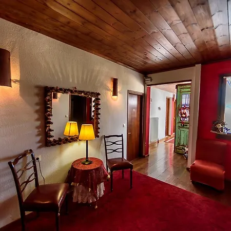 Mavrodimos 招待所